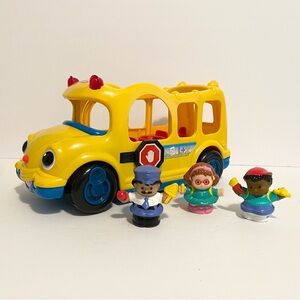 Little People School Bus + Figures School Kids Bus Driver Fisher Price Vintage